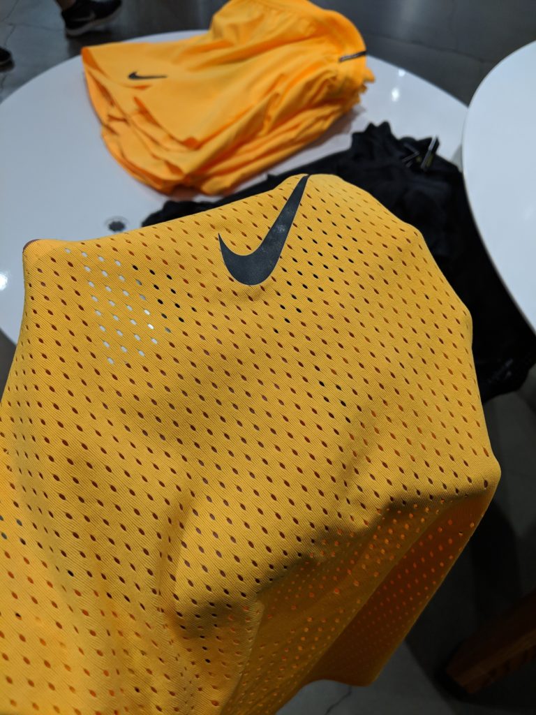 Nike AeroSwift Singlet (2019) Review - grooVC